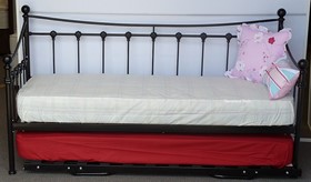 Black Metal Day Bed With Trundle - 2ft6 Single