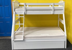 White Cosmos Triple Bunk Bed With Trundle Guest Bed - Single Over Double