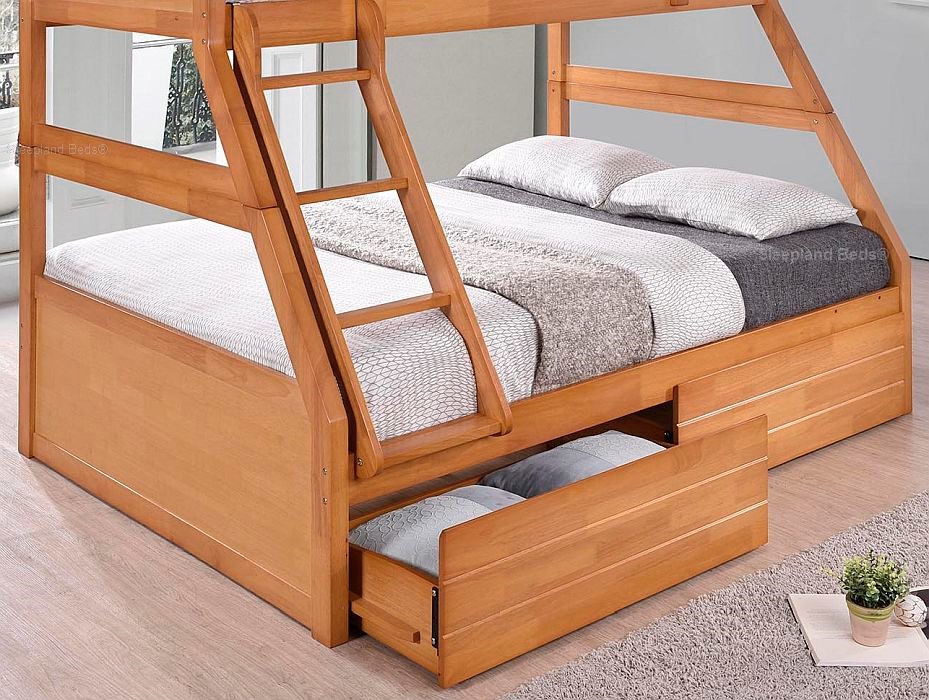 three sleeper bunk bed with mattress