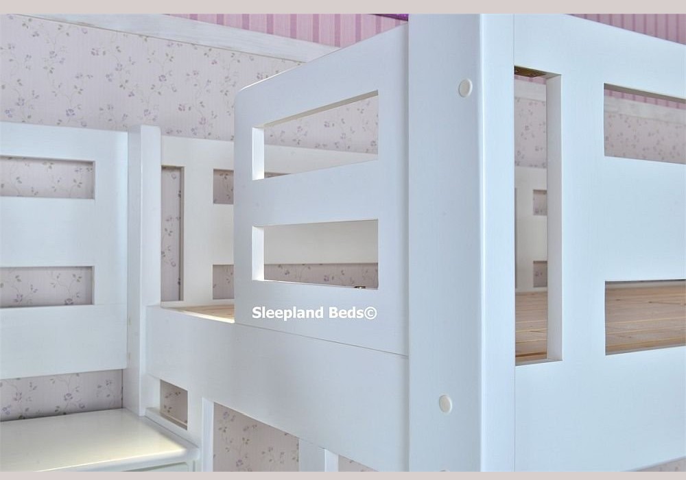 Bunk beds in white made with solid wood