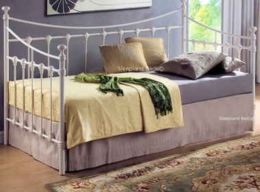 Ivory Metal Single Day Bed